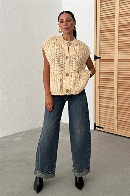 Kalın Örgü Gold Düğmeli Premium Trend Yelek - Krem