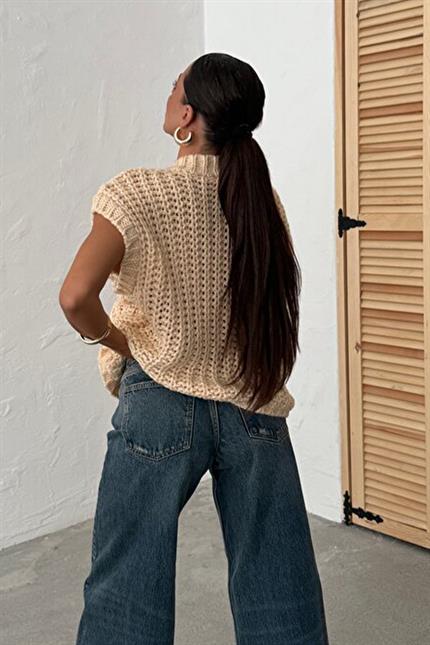 Kalın Örgü Gold Düğmeli Premium Trend Yelek - Krem