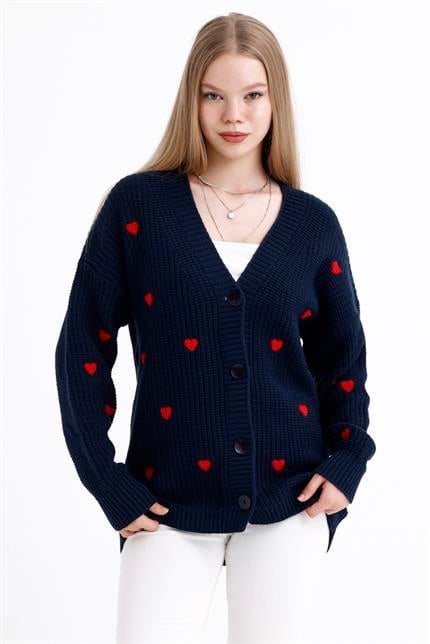 Kalp Nakışlı Düğmeli Oversize Triko Hırka - Lacivert