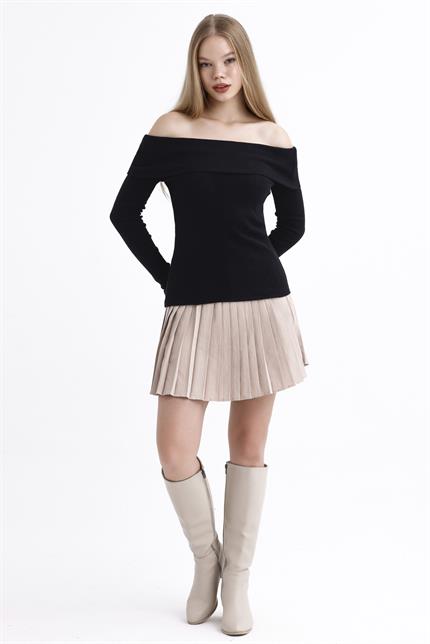 Madonna Yaka Şardonlu Fitilli Kazak - Siyah