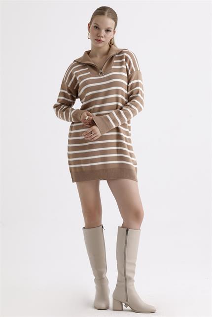 Yakası Fermuarlı Çizgili Oversize Triko Elbise Kazak - Sütlü Kahve