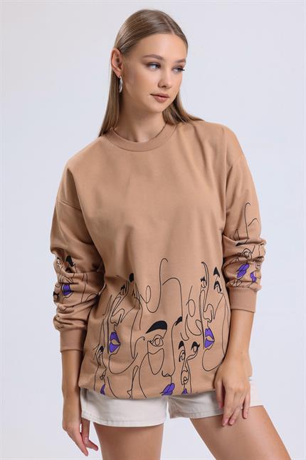 Yüz Baskılı Balon Kollu Bisiklet Yaka Oversize Sweatshirt - Bisküvi
