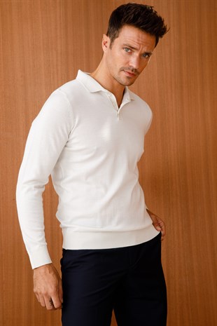Мужской базовый трикотажный свитер с воротником поло цвета кости