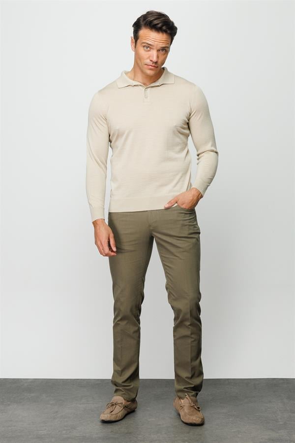 Мужской базовый трикотажный свитер с воротником поло Бежевый