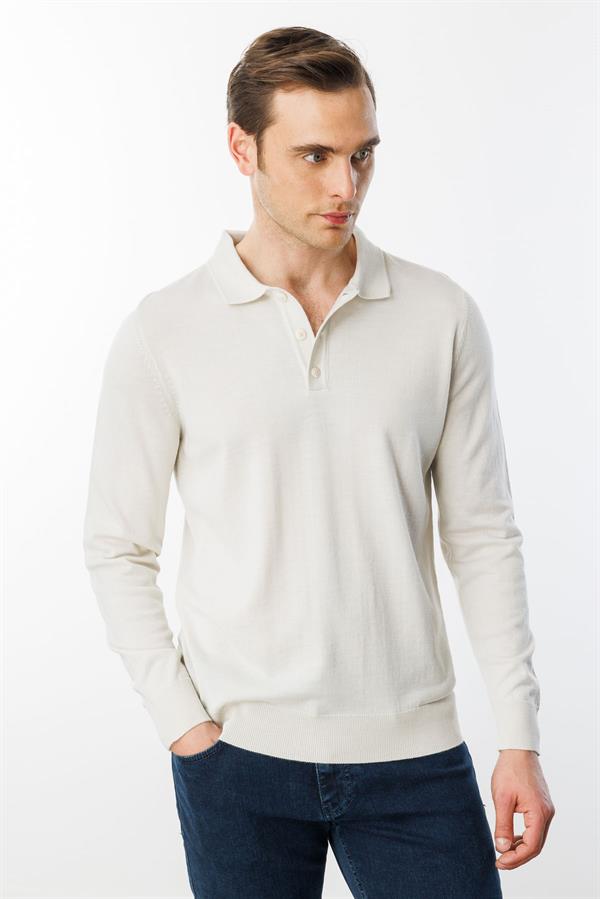 Мужской базовый трикотажный свитер с воротником поло цвета кости