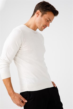 Классический трикотаж с круглым вырезом для мужчин Свитер цвета кости