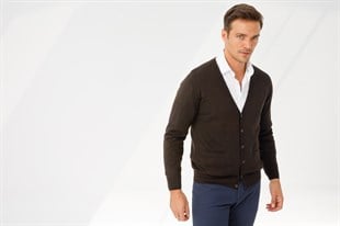Мужской базовый трикотаж с V-образным вырезом Кардиган коричневый