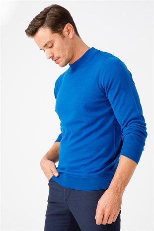 Мужской базовый свитер с имитацией водолазки Синий