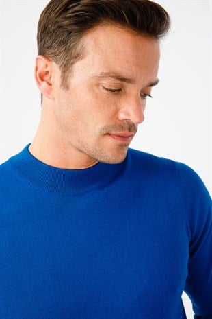 Мужской базовый свитер с имитацией водолазки Синий