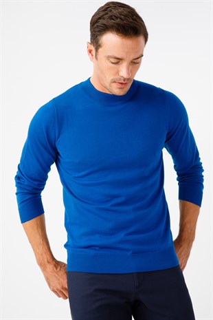 Мужской базовый свитер с имитацией водолазки Синий