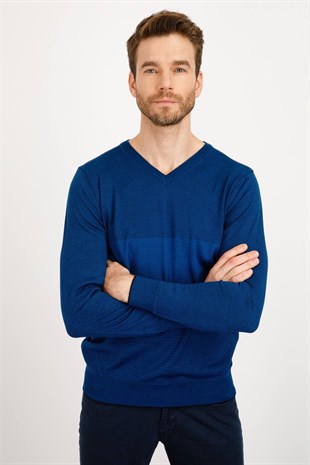 Мужской трикотажный свитер с V-образным вырезом Темно-синий