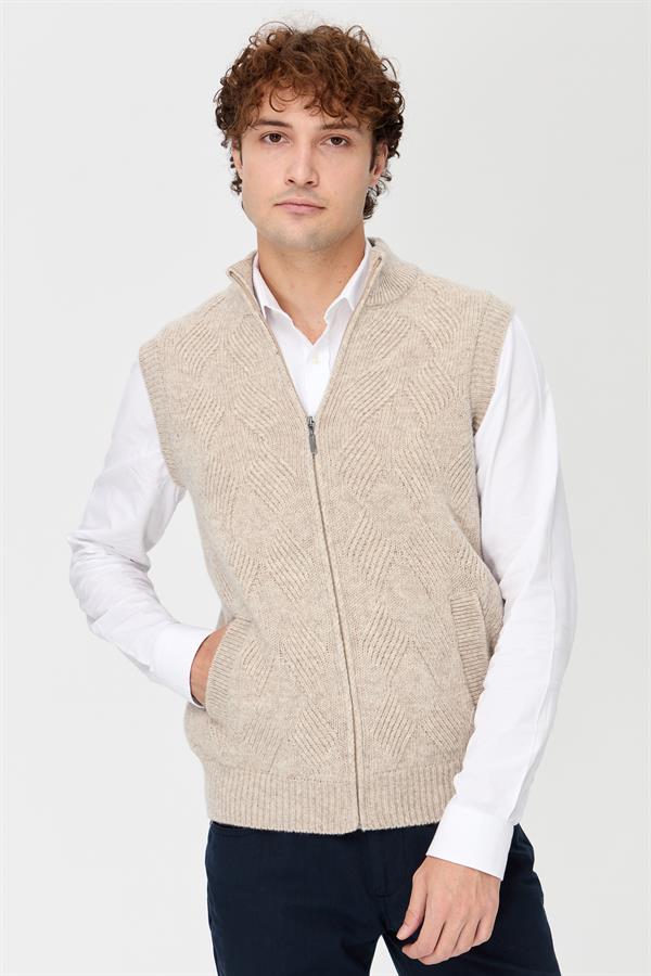 Мужской шерстяной жилет с рисунком v.бежевый