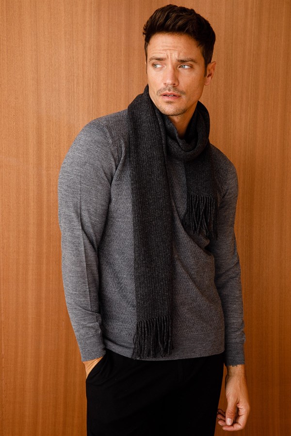 Мужской шерстяной шарф темно серый