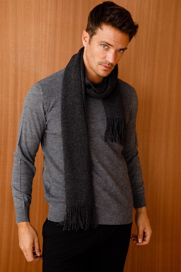 Мужской шерстяной шарф темно серый