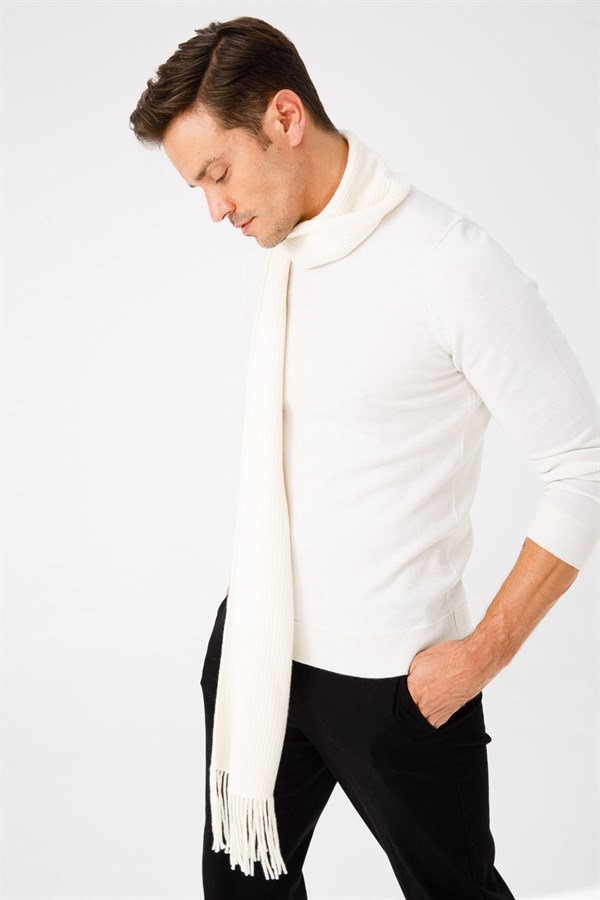 Мужской шерстяной шарф молочный