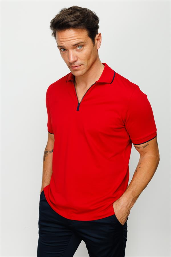 Мужская футболка с вырезом поло на молнии красная 