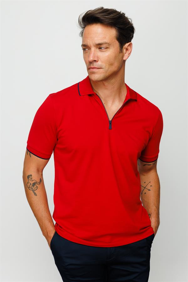 Мужская футболка с вырезом поло на молнии красная 