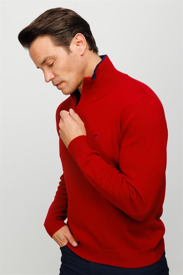 Мужской классический шерстяной свитер с воротником на молнии красный