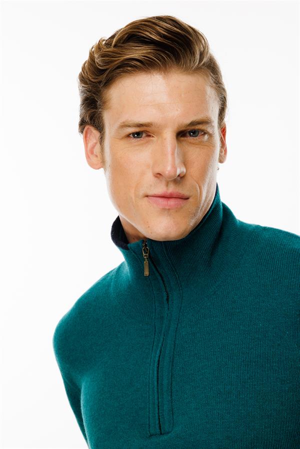 Erkek Fermuarlı Yaka Klasik Yün Kazak K.Ö.başı