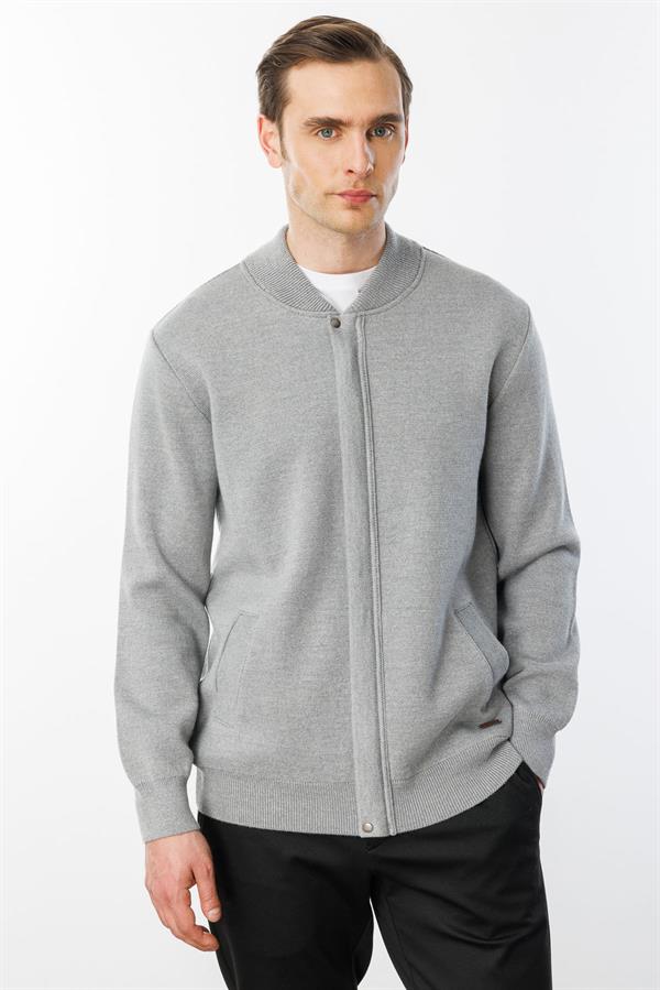 Мужская трикотажная вязаная куртка с воротником 