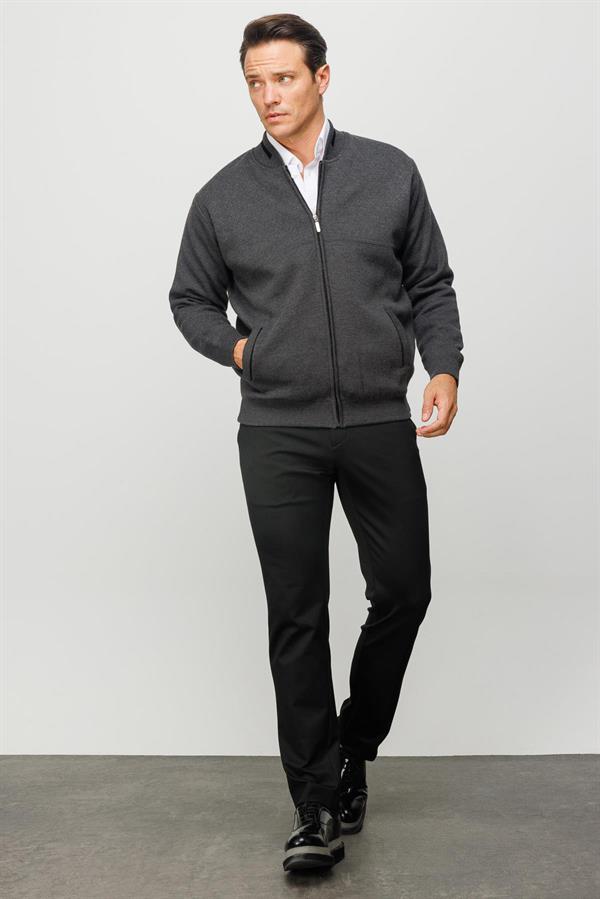 Мужская шерстяная трикотажная куртка с воротником стойкой серая