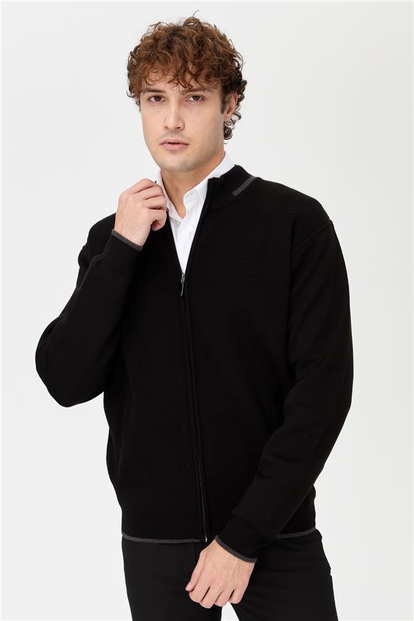 Мужская трикотажная шерстяная куртка черный