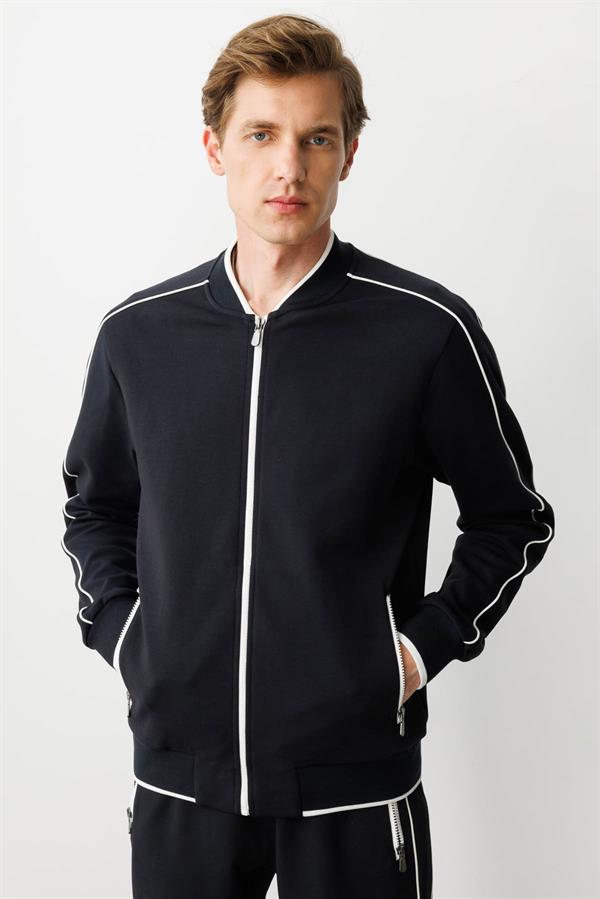 Erkek Hakim Yaka Kol Ucu ve Eteği Çizgili Eşofman Üstü K.Lacivert