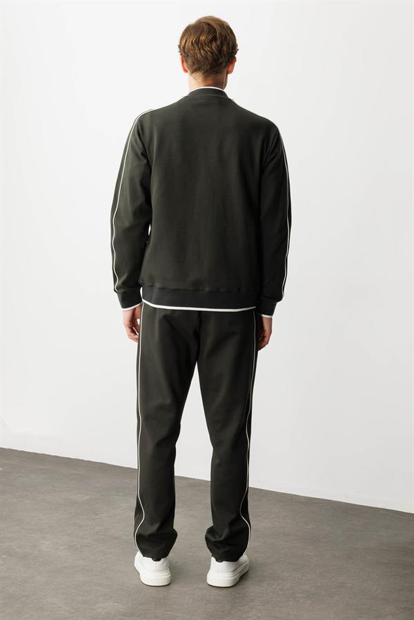 Erkek Hakim Yaka Kol Ucu ve Eteği Çizgili Eşofman Üstü K.Haki