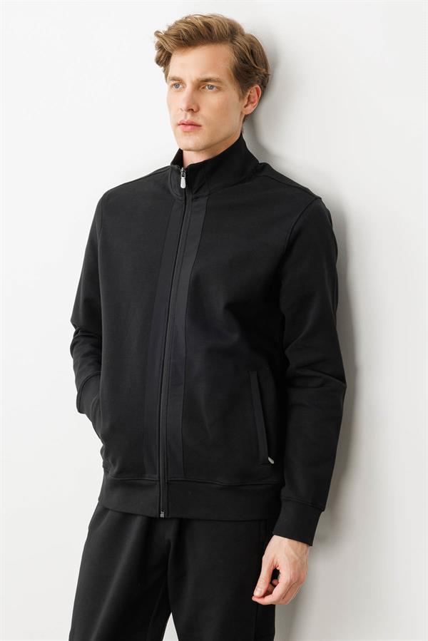 Erkek Hakim Yaka Ön Bandı ve Cebi Kumaş Eşofman Üstü Siyah