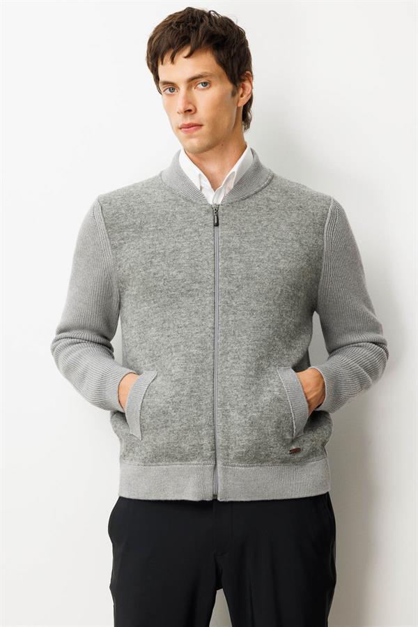 Erkek Hakim Yaka Önü Keçe Triko Mont Füme