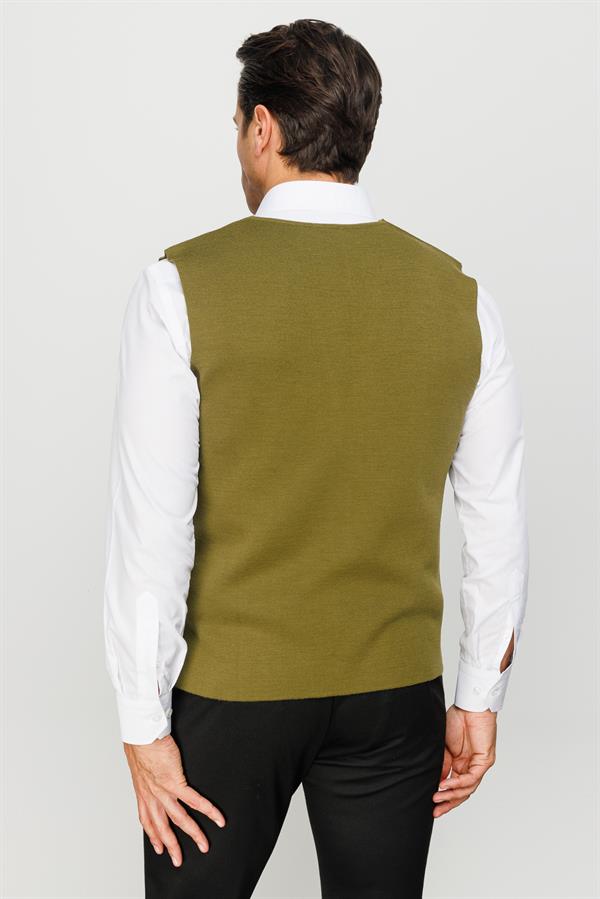 Мужской трикотажный тонкий жилет цвета хаки
