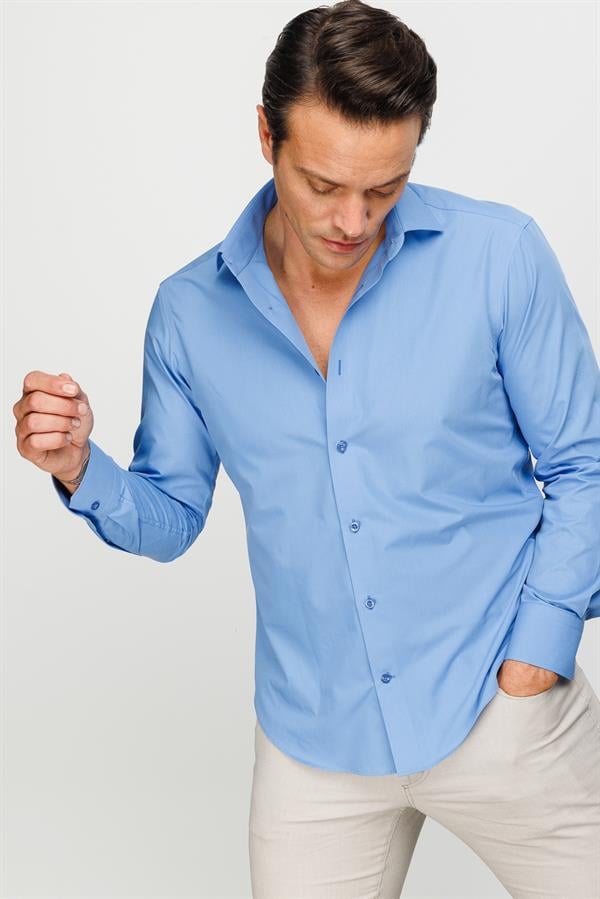 Мужская хлопковая однотонная рубашка голубая