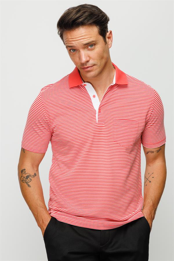 Мужская трикотажная футболка красная 