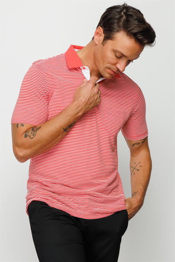 Мужская трикотажная футболка красная 