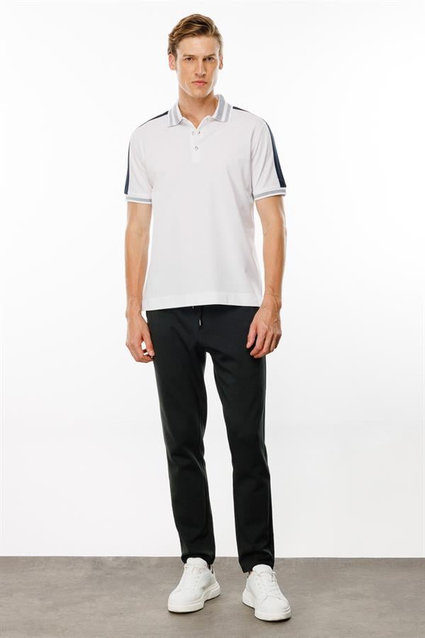 Erkek Polo Yaka Omuzu Şeritli T-shirt Beyaz