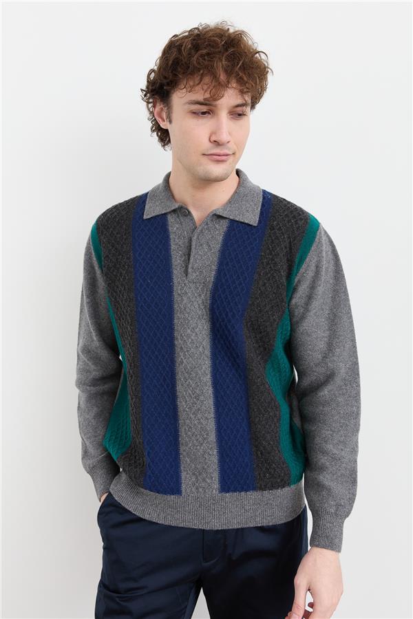 Мужской шерстяной свитер с воротником поло и узором спереди