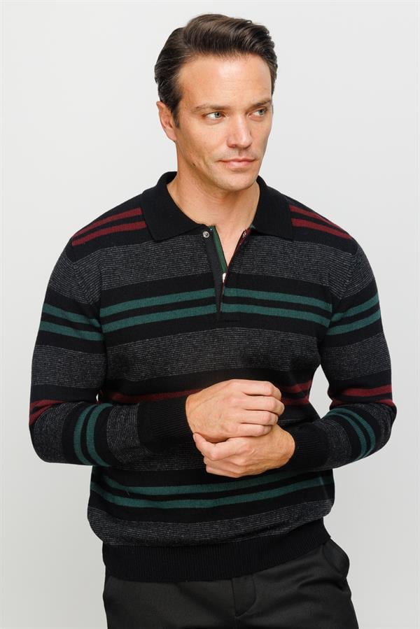 Мужской шерстяной свитер с круглым вырезом и цветными полосками спереди черный 