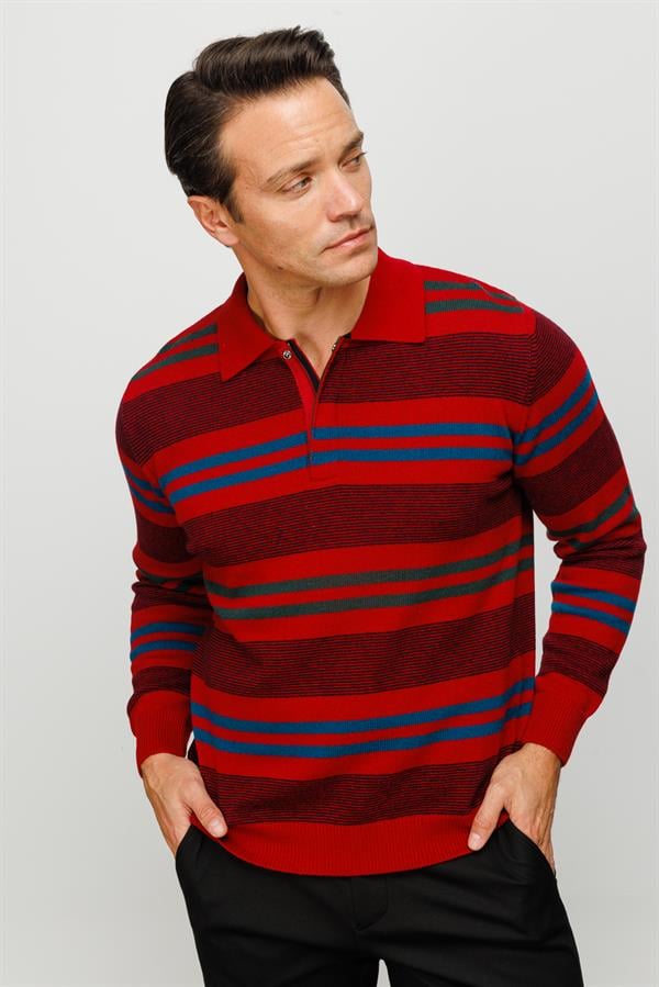 Мужской шерстяной свитер с круглым вырезом и цветными полосками спереди темно красный