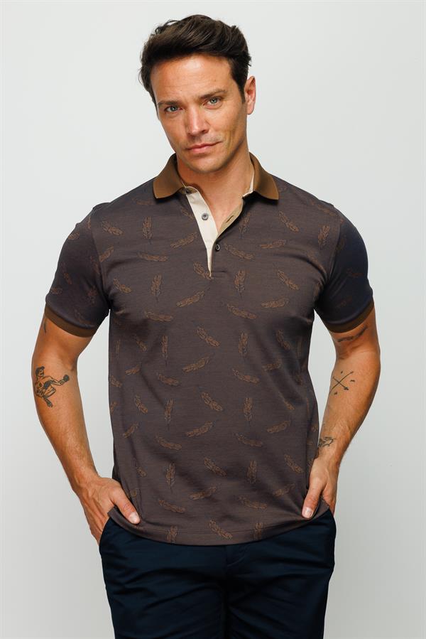 Мужская футболка поло с рисунком перья коричневая