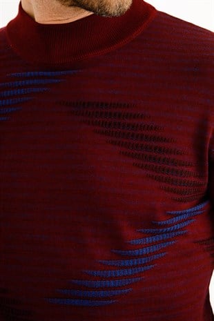 Мужской трикотажный свитер с воротником-стойкой цвета сливы