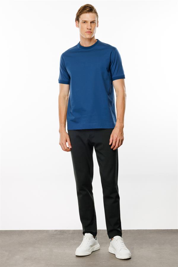 Erkek Sıfır Yaka Basic Pamuklu T-shirt Parlement