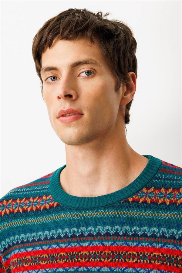 Erkek Sıfır Yaka Jakarlı Yün Kazak K.Ö.başı