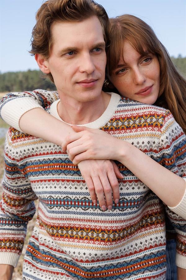 Erkek Sıfır Yaka Jakarlı Yün Kazak Kemik