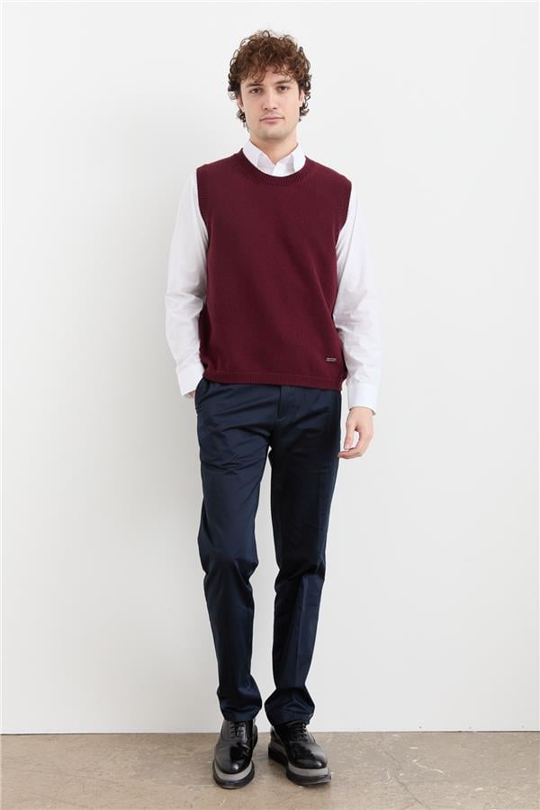 Мужской шерстяной свитер с круглым вырезом