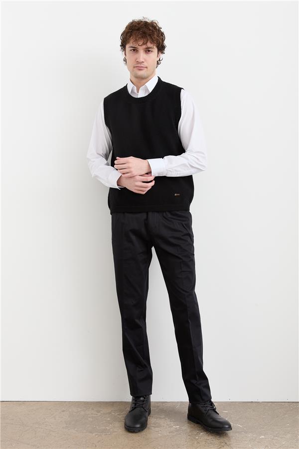 Мужской шерстяной свитер с круглым вырезом