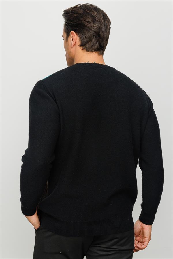 Мужской шерстяной свитер с круглым вырезом и цветными узорами спереди черный 