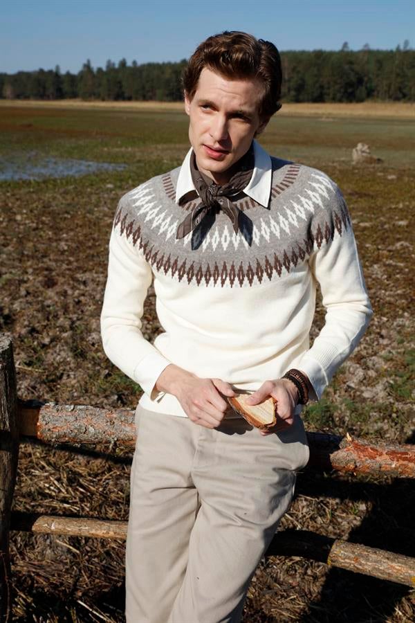 Erkek Sıfır Yaka Robası Baklavalı Yün Kazak Kemik