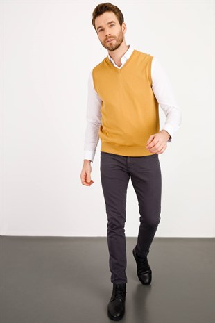 Мужской трикотаж Свитер светло-верблюжий