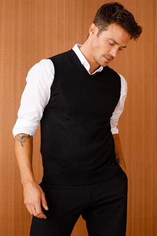 Мужской трикотаж Свитер Черный