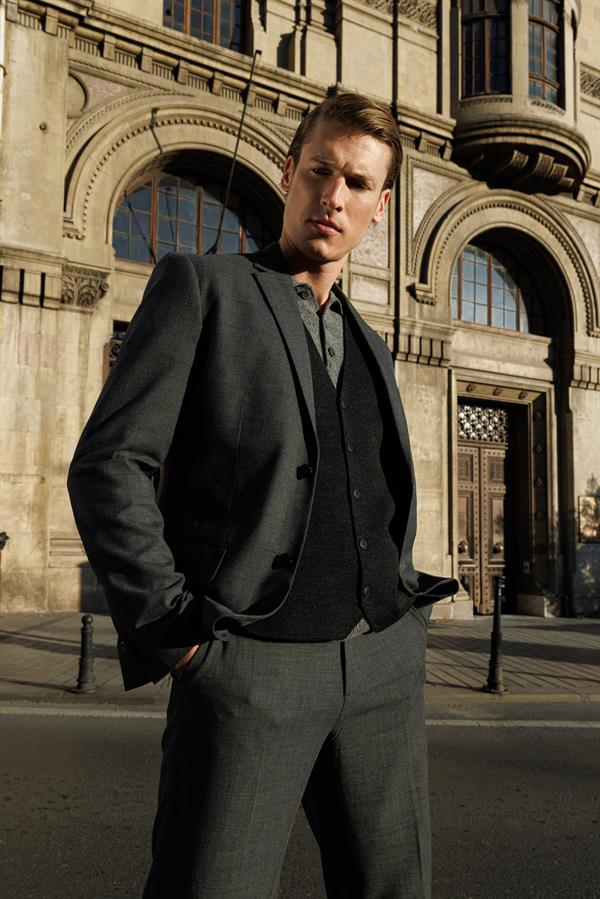 Erkek V Yaka Düz Yün Yelek Antrasit